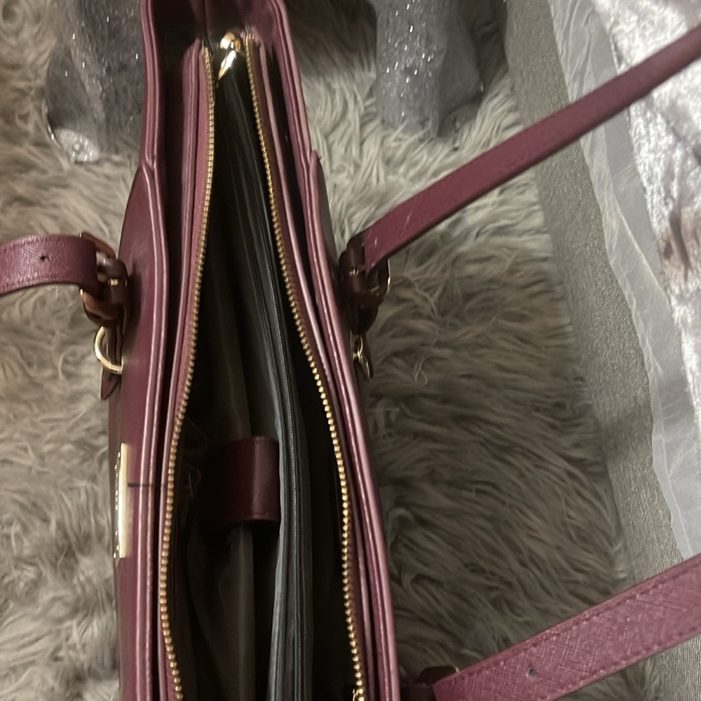 Purse - Picture 8 of 11
